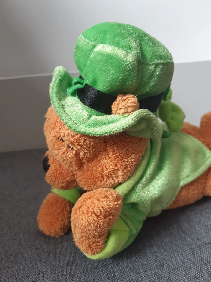 Peluche / doudou winnie L'ourson Saint Patrick - photo numéro 2