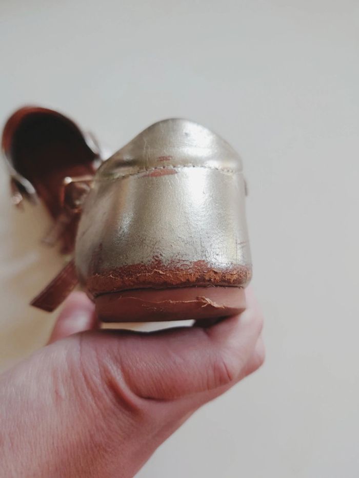 Sandales t26 - photo numéro 4