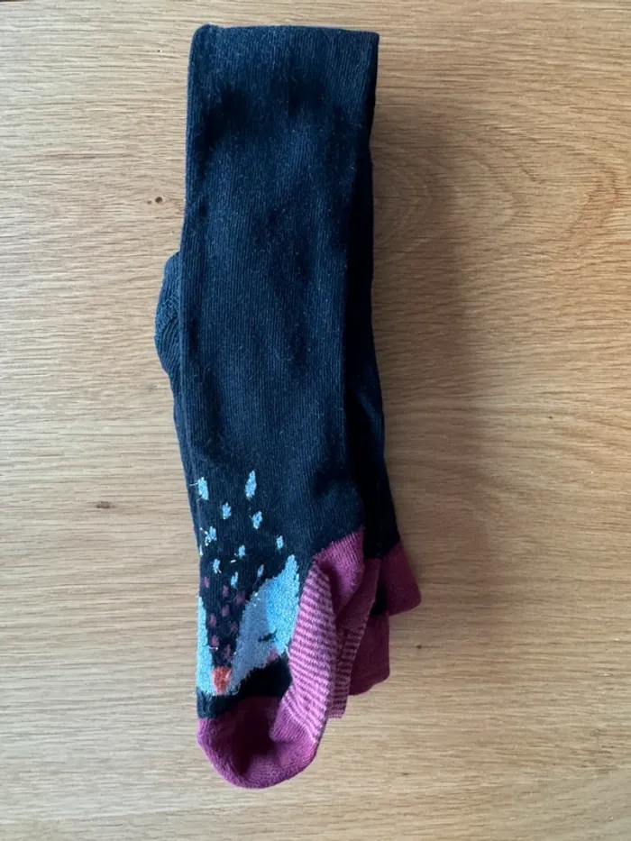 Collant noir/rouge bordeaux - Taille 2/3 Ans (pointure 23/24) - photo numéro 2