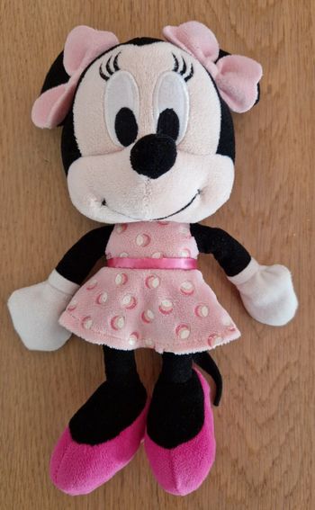 Peluche disney minnie environ 23 cm comme neuve