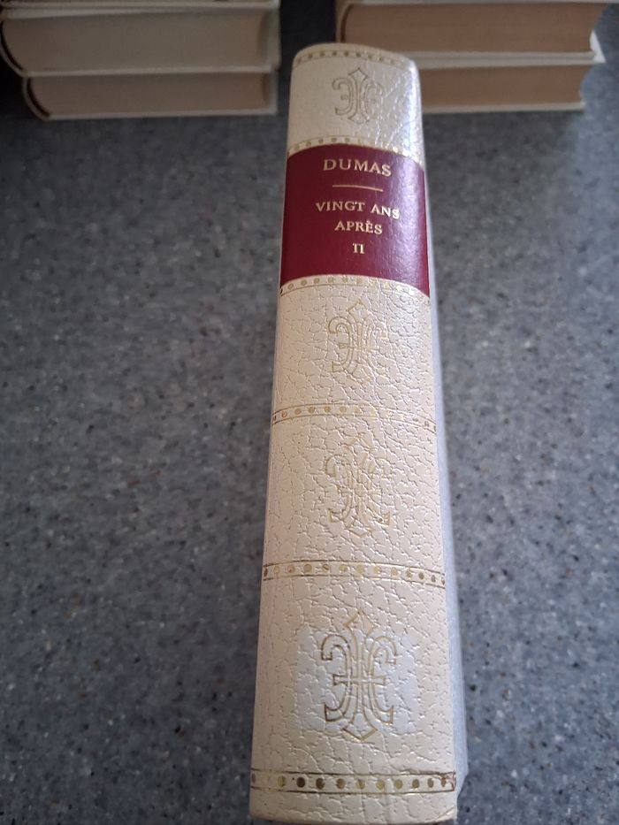 Vingt ans après " tome 2" Alexandre dumas
