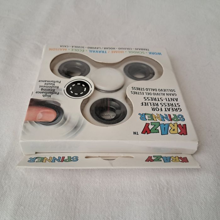 Krazy Spinner Hand spinner blanc NEUF - photo numéro 6