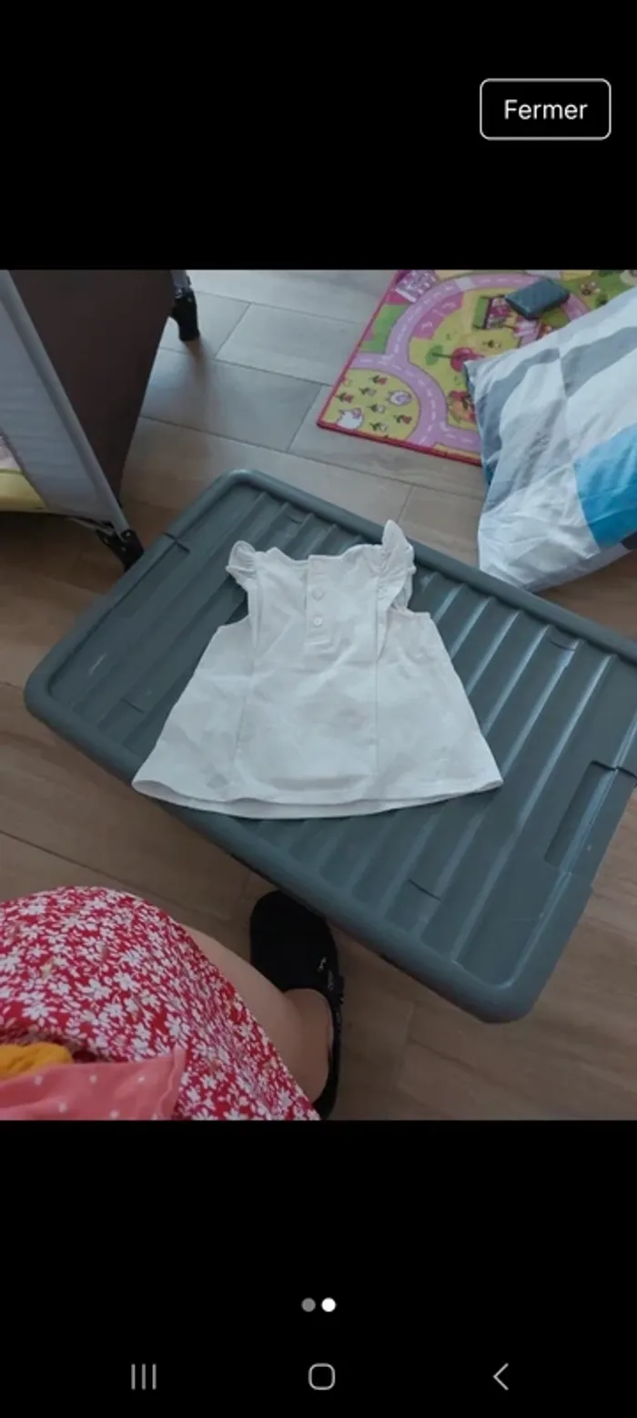 Tee-shirt sans manche fille 6mois - photo numéro 2