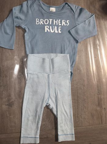 Ensemble type pyjama fin