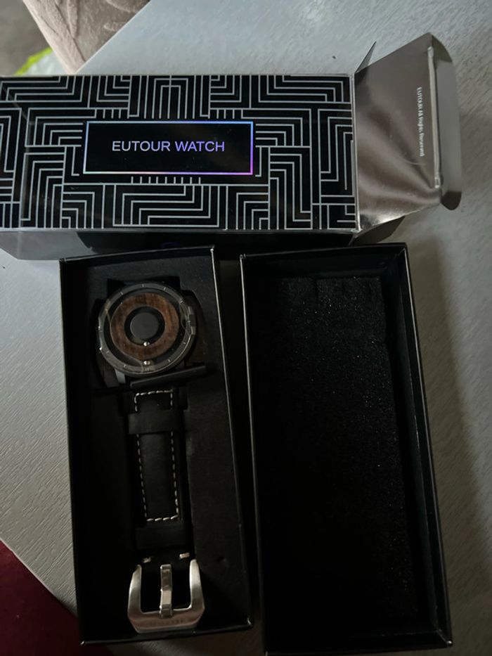 Montre magnétique eutour