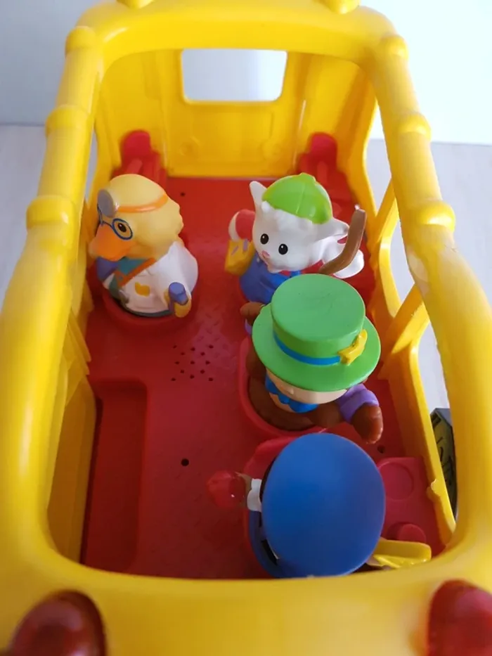Bus scolaire musical jaune Little people de Fisher Price - photo numéro 4
