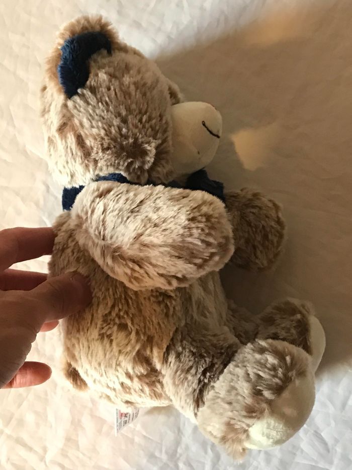 Petit Ourson Brun Ruban Bleu Nuit Etoiles Bleues Nuit Sous Pattes Peluche Petits Enfants Bébés - photo numéro 7