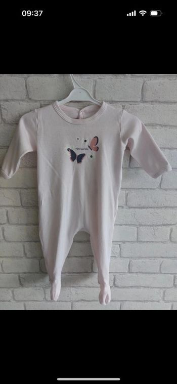 Pyjama coton Petit Bateau taille 6 mois