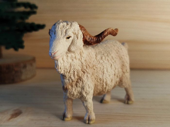 Schleich Buc angora Figurine animal de la ferme - photo numéro 2