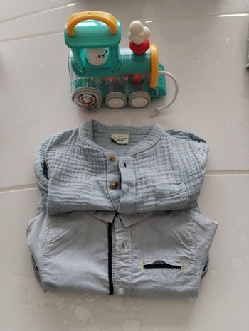 Lot deux chemises manches longues