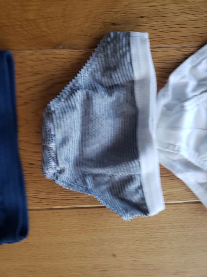 Lot de 3 slips Petit Bateau 2 ans 86 cm - photo numéro 5