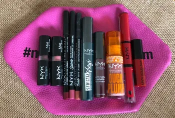 Lot 9 make-up lèvres & trousse - Nyx
