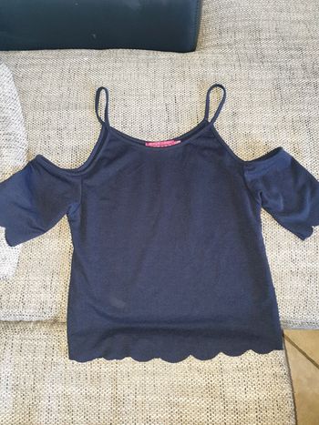 Top épaules dénudées bleu Boohoo