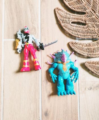 🙅 Power rangers dino fury battle attackers - Figurines ranger rouge et Doomsnake-marque Hasbro