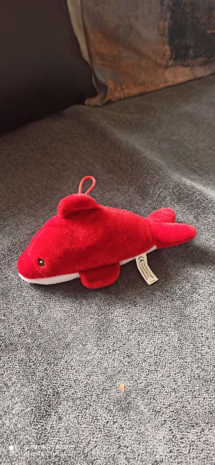 Peluche dauphin