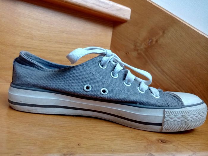 Baskets toile taille 35 - photo numéro 10