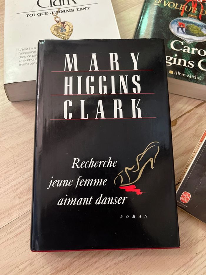 Lot livres Mary Higgins Clark - photo numéro 2