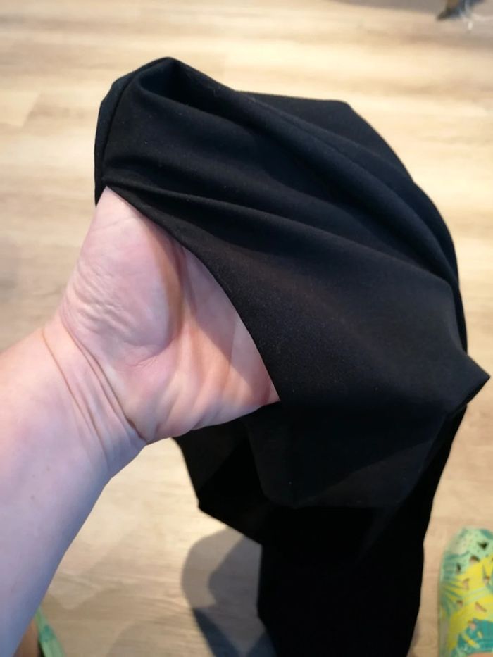 Pantalon noir - photo numéro 3