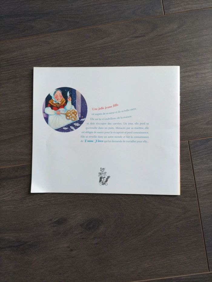 Livre dame hiver - photo numéro 2