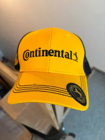 Casquette continental