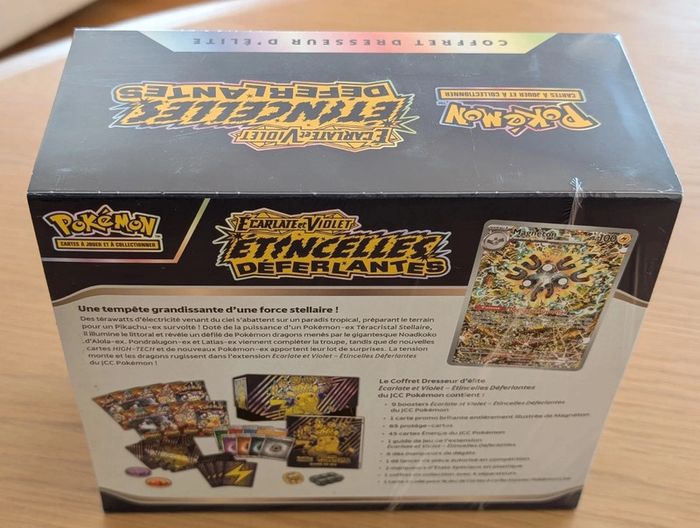 ETB Pokémon Coffret Dresseur d'élite Étincelles Déferlantes Pikachu EV08 Fr - photo numéro 2