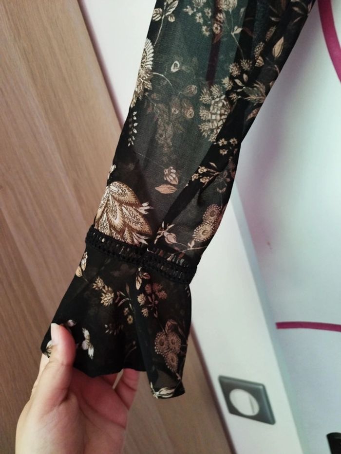 Robe a motif fleuri femme Mango taille xs 1 - photo numéro 2