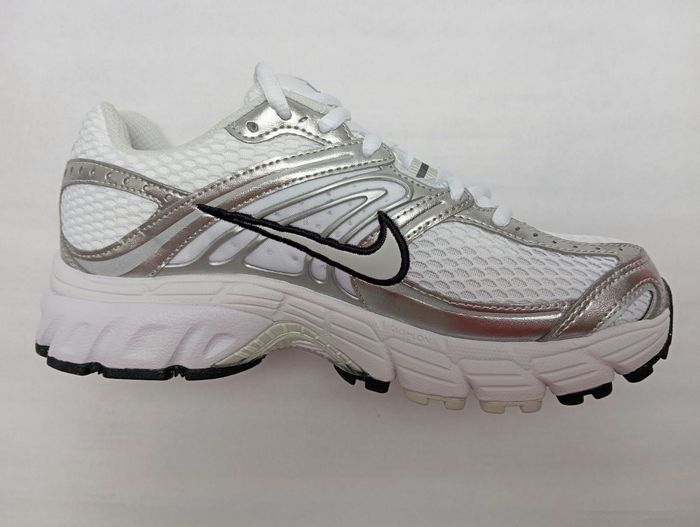 Baskets Nike air max moto 2k neuves - photo numéro 6