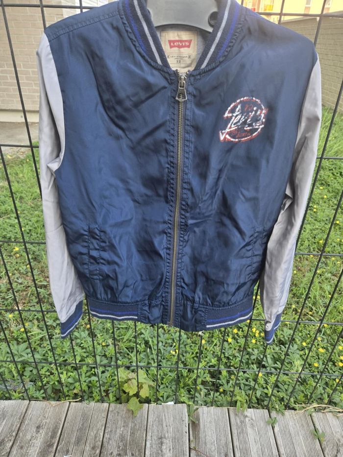 Blouson Levi's taille 12 ans