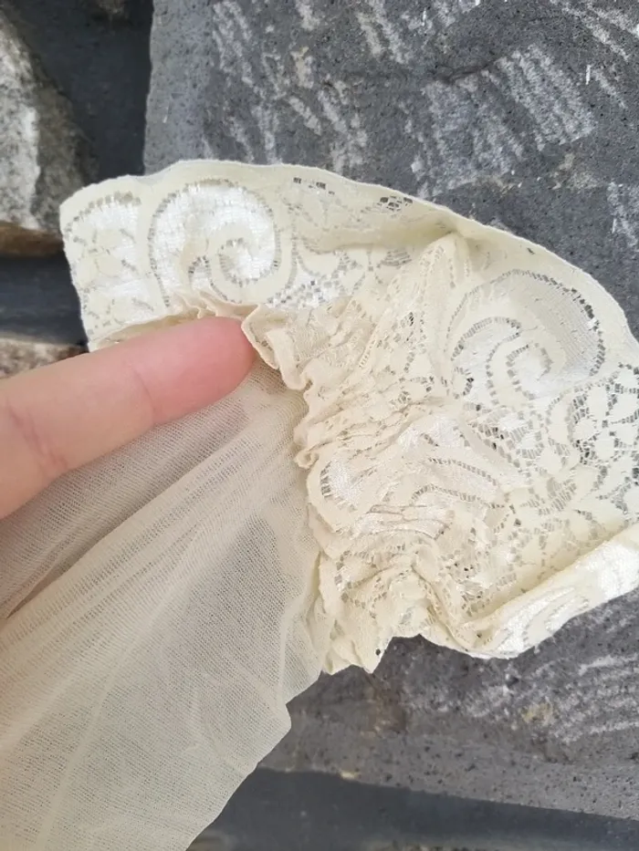 Paire de bas voile autofixant couleur ivoire