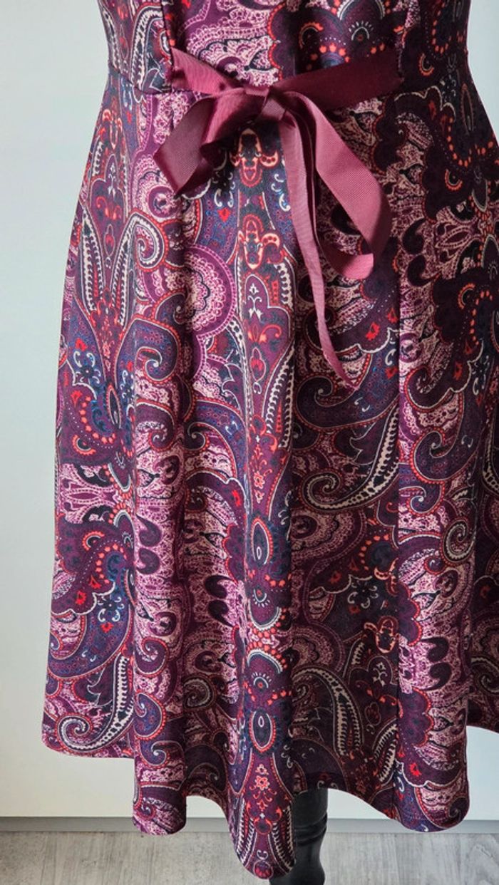 Robe de chez Riu taille 36 violet avec motif. - photo numéro 3