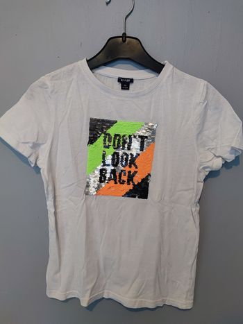 Tee short à sequins