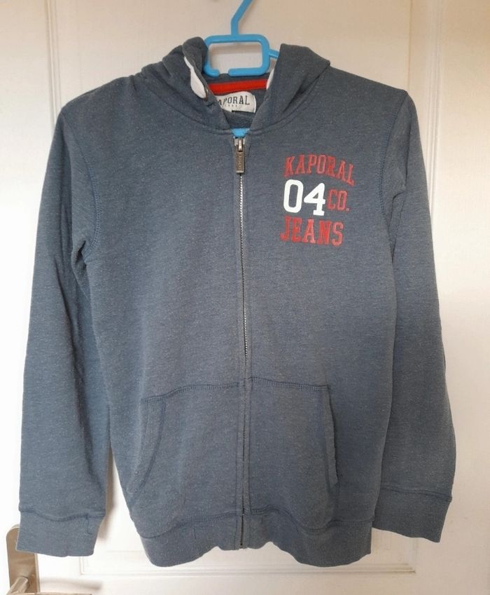 Sweat zippé effet usé