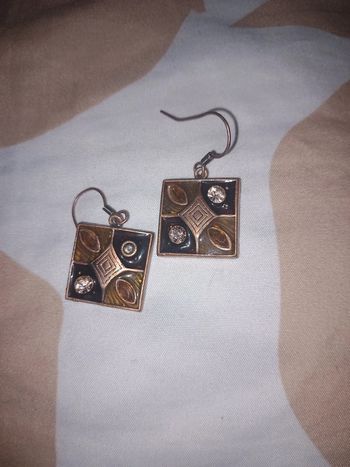 Boucle d oreilles