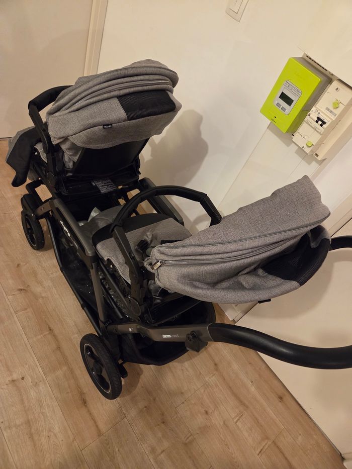 Poussette double pliable - photo numéro 3