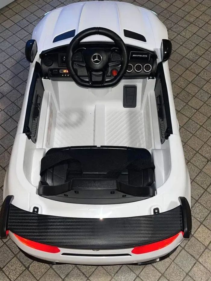 Voiture Mercedes enfant - photo numéro 3