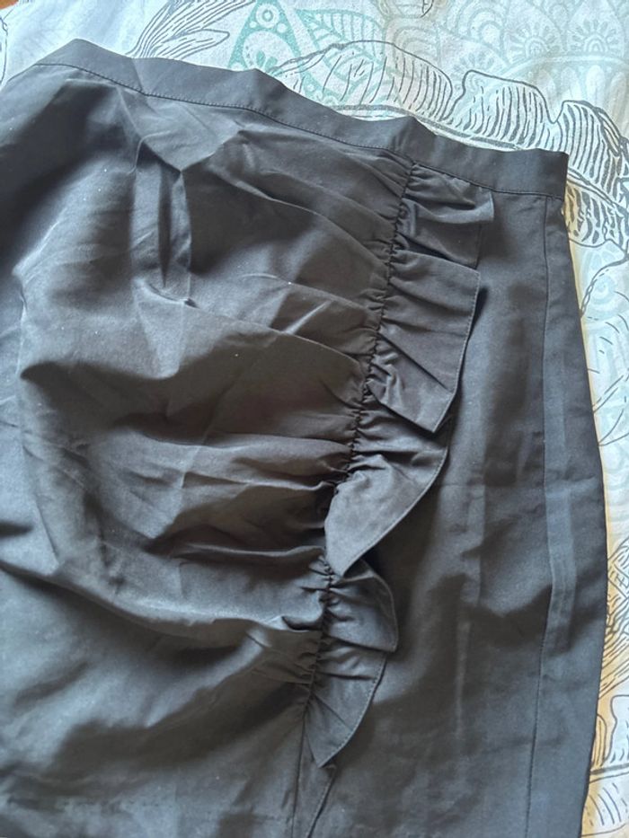 Jupe noire H&M - photo numéro 2