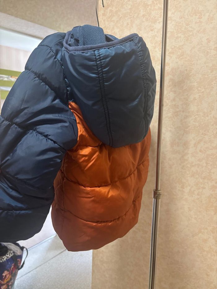 Doudoune chaude taille 4ans marque kiabi - photo numéro 4