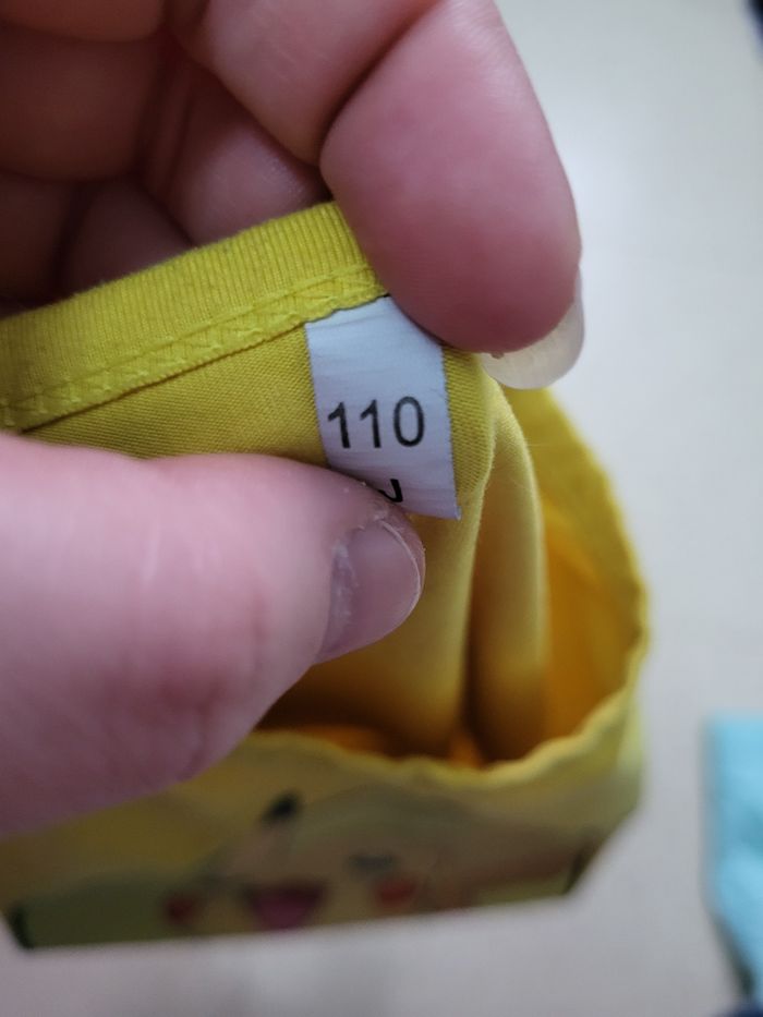 Tee shirt Pikachu - photo numéro 3