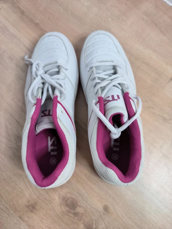 Basket rose blanche T38 neuve - photo numéro 5