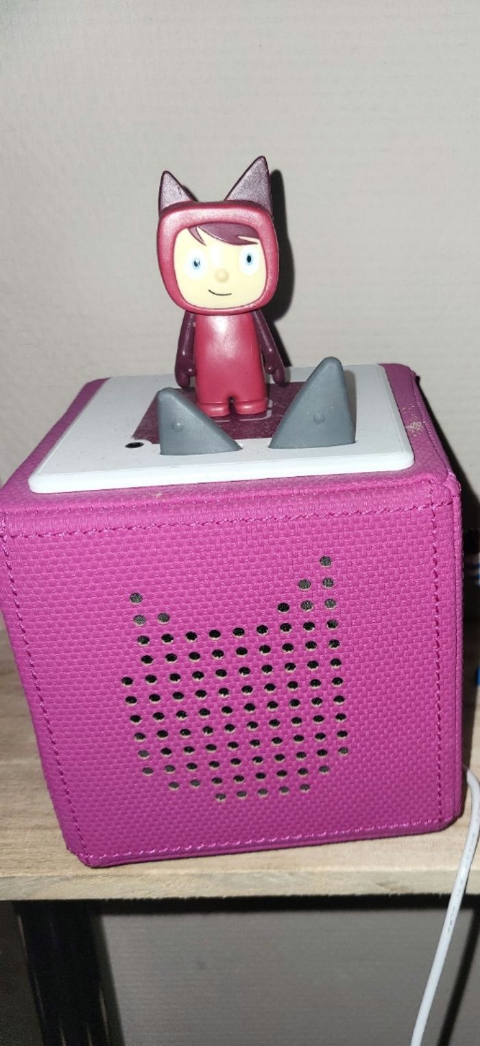 Enceinte tonies avec figurine rouge