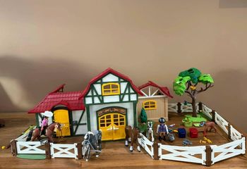 Playmobil set 6926 Riding Stables Club d'équitation