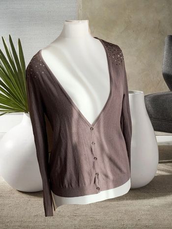 Cardigan marron hema L sequins dorés sur les épaules😺