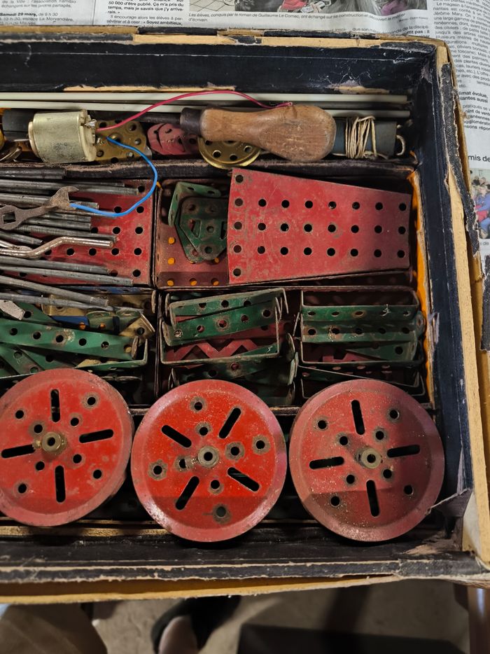 Lot de meccano vintage et manuels - photo numéro 4