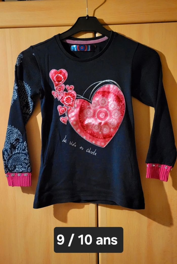 🟣 9 / 10 ans Pull Desigual Coeur 🟣 - photo numéro 7