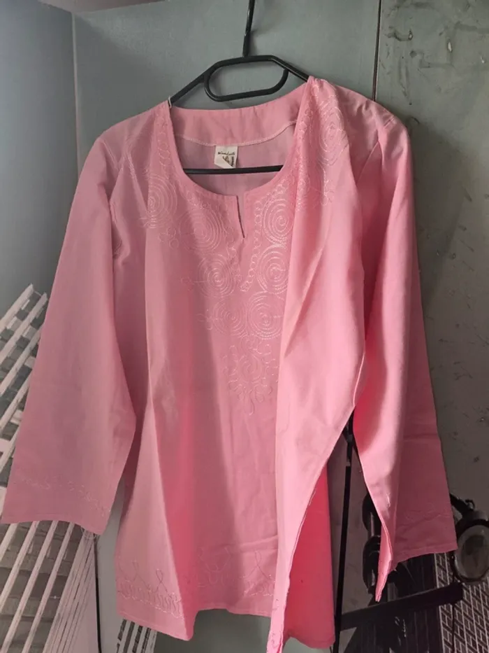 Haut égyptien femme rose manches longues – Taille 3 (100% coton) - photo numéro 2