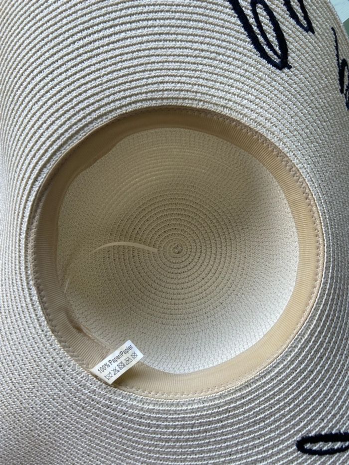Chapeau « La vie est belle » - photo numéro 5