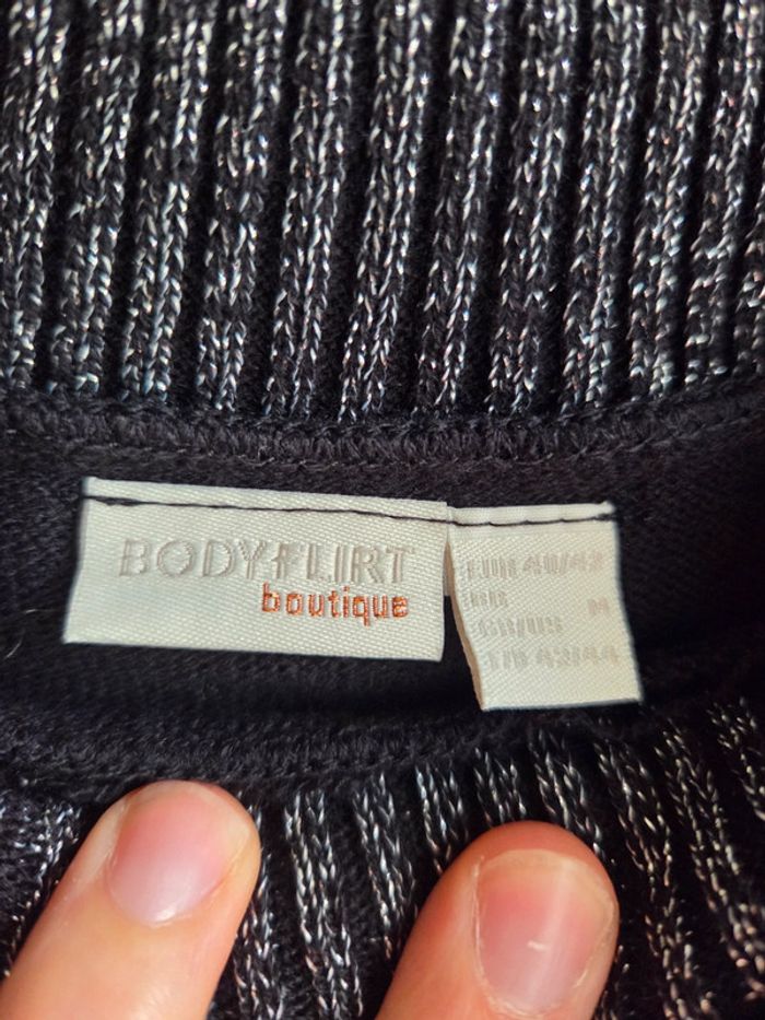 Robe pull tunique bodyflirt taille m - col large zippé - photo numéro 4