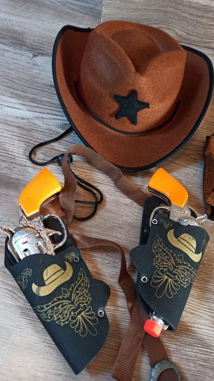 Déguisement cow-boy garçon 4 - 5 ans - photo numéro 2