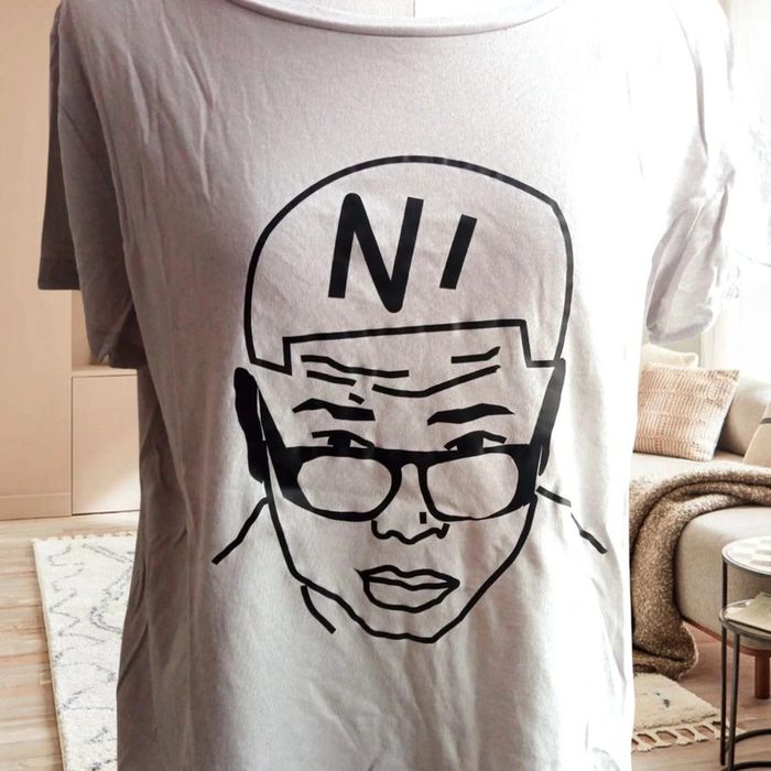 T-shirt personnaliser nino H&M - photo numéro 2