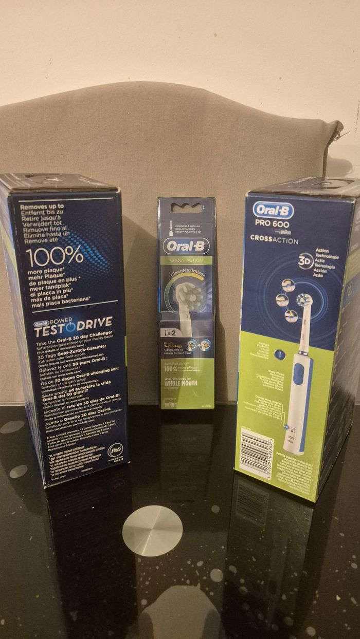 Oral b - photo numéro 2